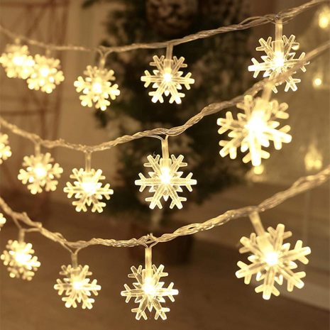 Charming White LED Snowflake String Lights Display